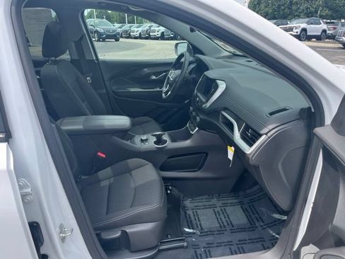 Used 2024 GMC Terrain SLE w/ Driver Convenience Package FWD image 53