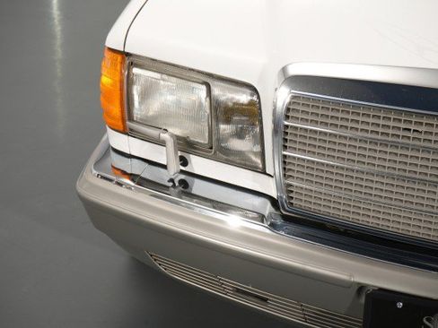 Used 1987 Mercedes-Benz 300 SDL image 9