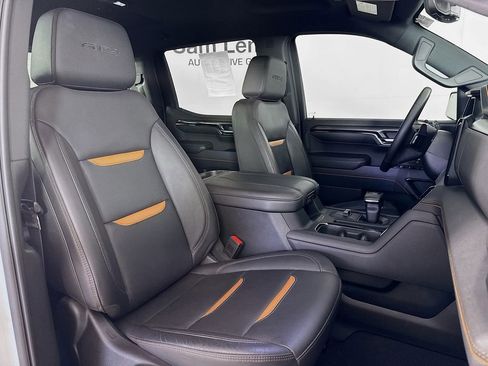 Used 2024 GMC Sierra 1500 AT4 w/ Technology Package image 28