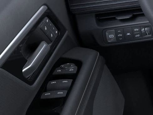 New 2025 GMC Sierra EV Denali image 22