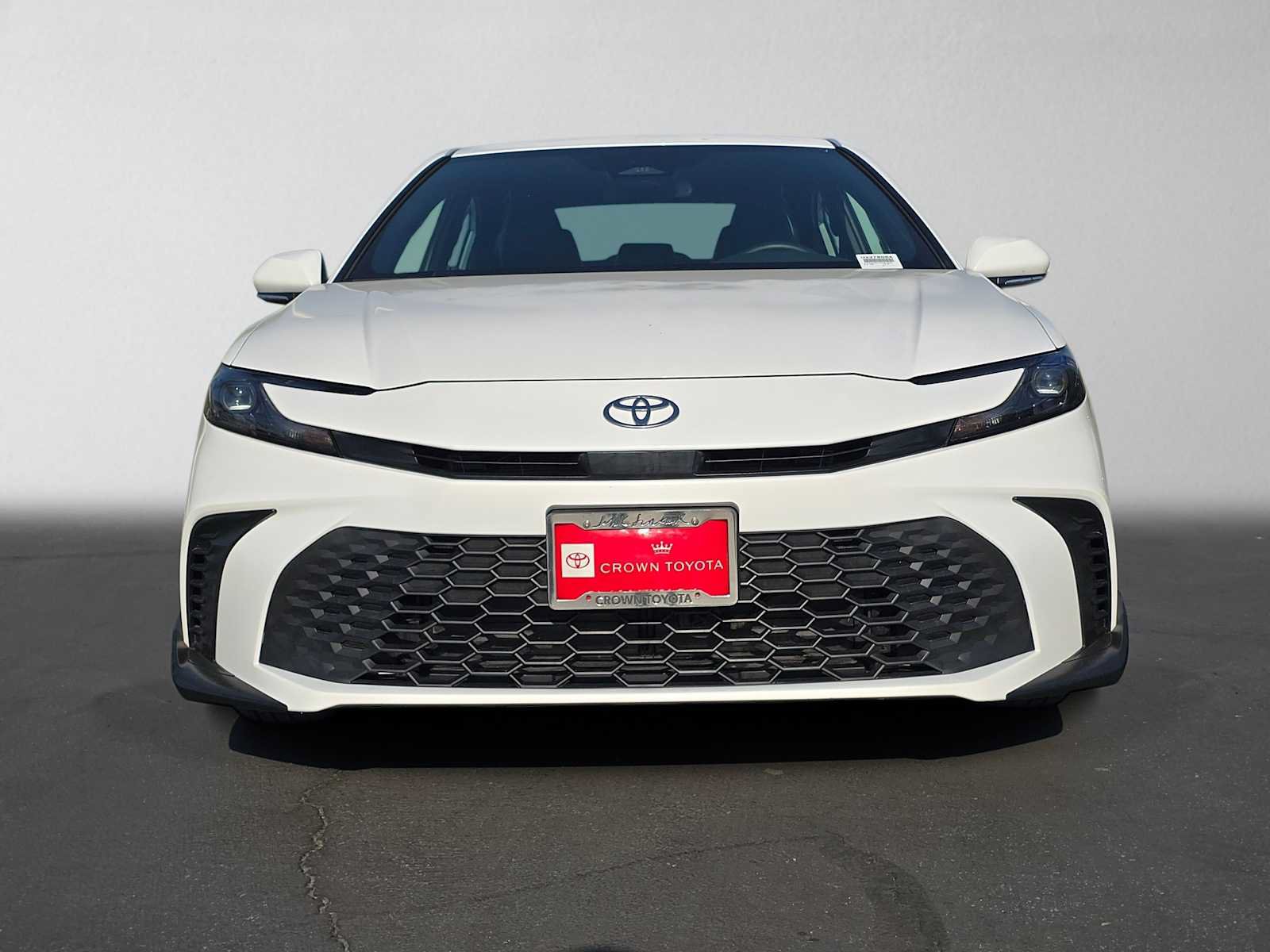 Certified 2026 Toyota Camry SE FWD image 8