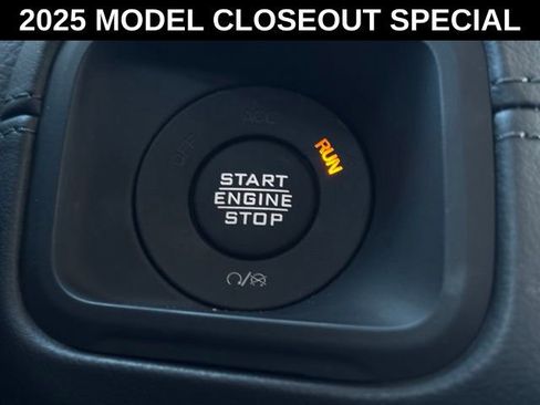 New 2025 Jeep Gladiator High Tide image 36