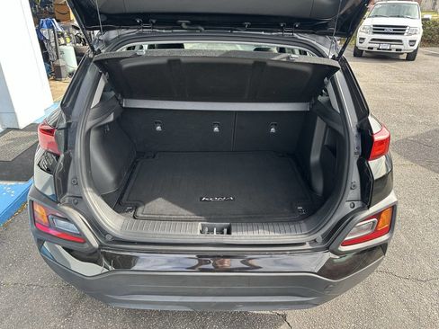 Used 2019 Hyundai Kona SE image 19