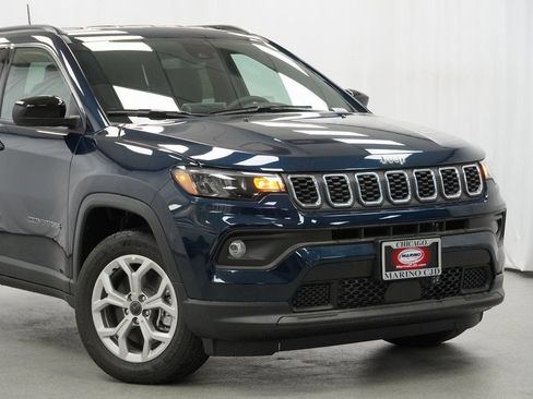 New 2026 Jeep Compass Latitude AWD/4WD image 3