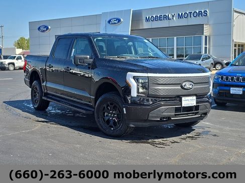 New 2025 Ford F150 Lightning XLT image 1