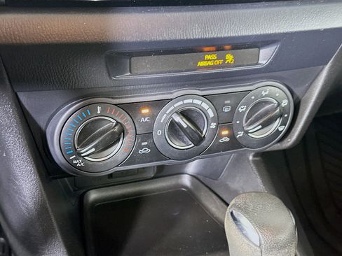 Used 2016 MAZDA MAZDA3 i Sport w/ Preferred Equipment Package image 24