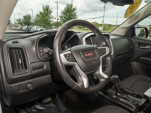 Used 2018 GMC Canyon SLE RWD image 12