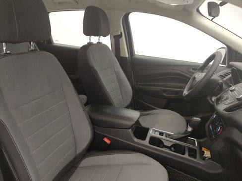 Used 2017 Ford Escape S FWD image 21