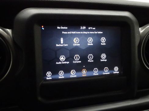 Used 2023 Jeep Wrangler Sport image 34