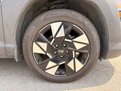 Certified 2025 Hyundai Kona SEL FWD image 31