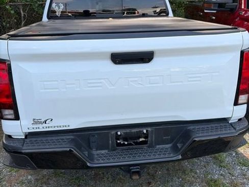Used 2025 Chevrolet Colorado Trail Boss AWD/4WD image 8