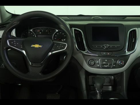Used 2024 Chevrolet Equinox LS w/ LS Convenience Package FWD image 13