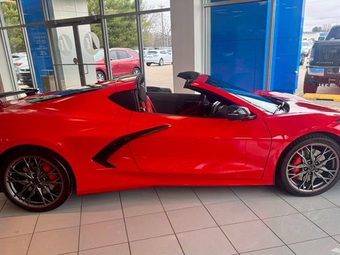 New 2026 Chevrolet Corvette Stingray Preferred Cpe w/ Z51 Performance Package image 9