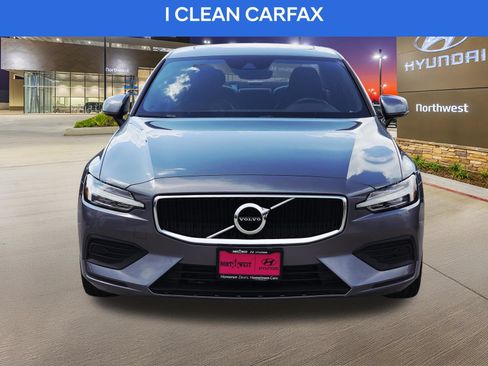 Used 2020 Volvo S60 T6 Momentum AWD/4WD image 5