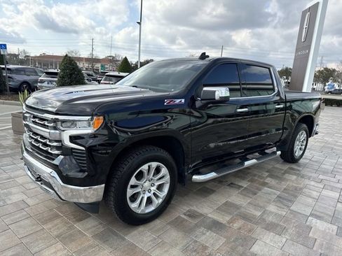 Used 2022 Chevrolet Silverado 1500 LTZ w/ LTZ Premium Package image 6