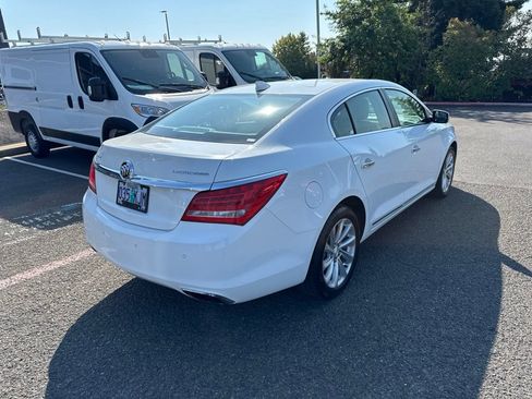 Used 2016 Buick LaCrosse Leather FWD image 8