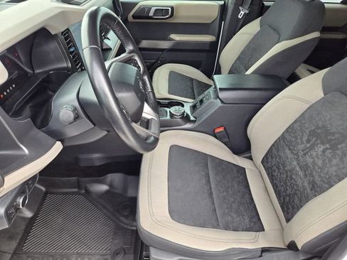 Used 2022 Ford Bronco Wildtrak AWD/4WD image 12