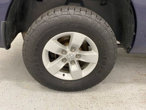 Used 2016 RAM 1500 Classic SLT AWD/4WD image 8