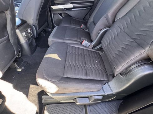 Certified 2021 Ford Explorer XLT w/ Class III Trailer Tow Package image 30