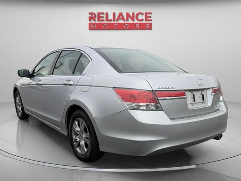 Used 2011 Honda Accord SE image 4