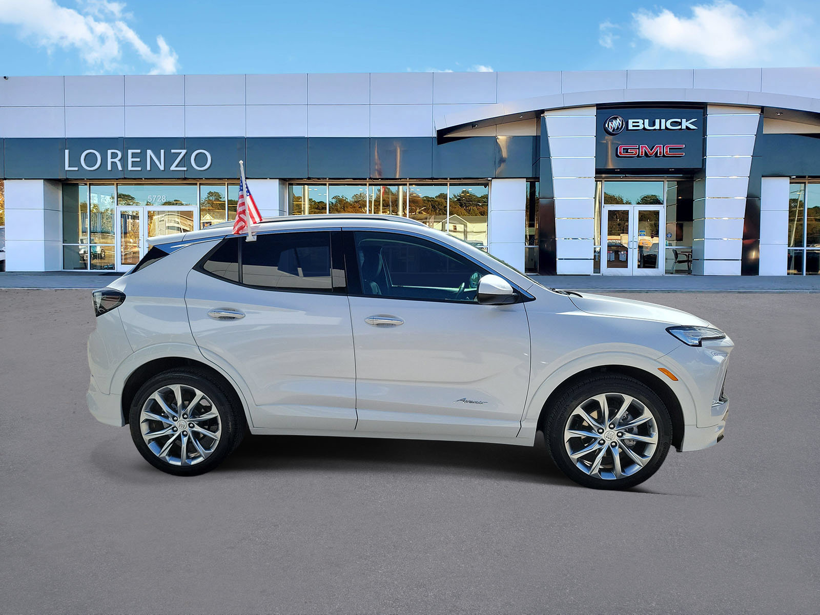 Used 2024 Buick Encore GX Avenir w/ Avenir Convenience Package FWD image 4