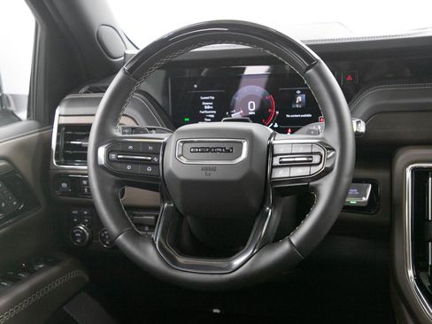 Used 2026 GMC Yukon Denali Ultimate AWD/4WD image 20