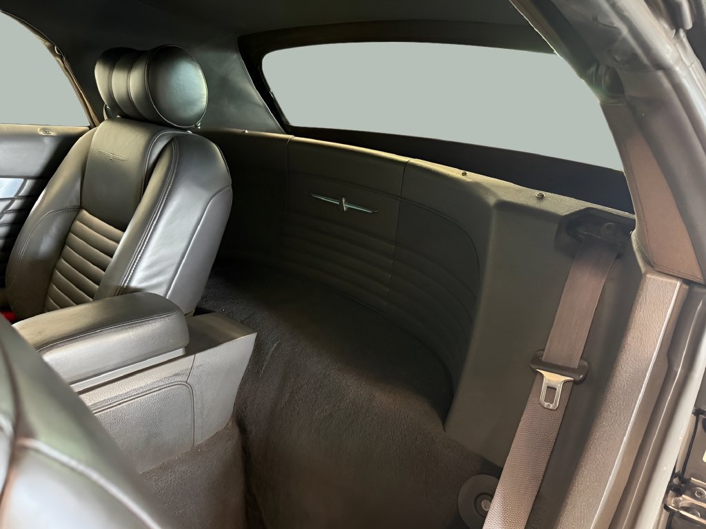 Used 2002 Ford Thunderbird RWD image 11