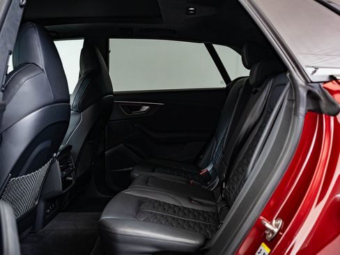 Certified 2024 Audi RS Q8 image 48