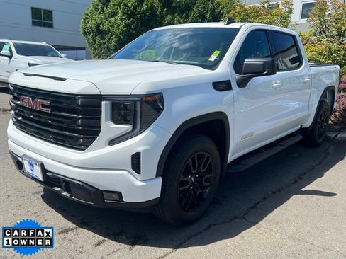 Used 2025 GMC Sierra 1500 Elevation AWD/4WD image 3