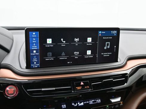 Used 2025 Acura MDX w/ Technology Package image 14