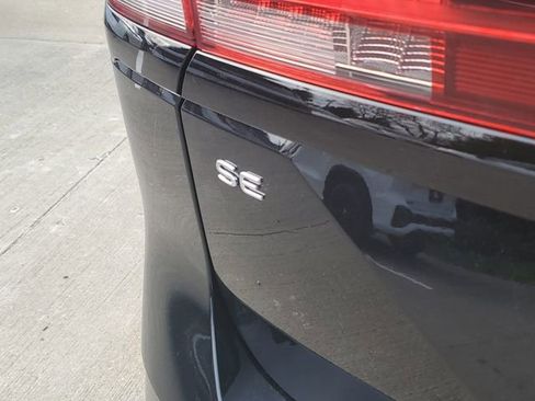 New 2026 Volkswagen Atlas Peak Edition image 7