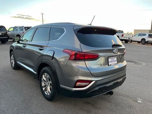 Used 2019 Hyundai Santa Fe SE FWD image 8