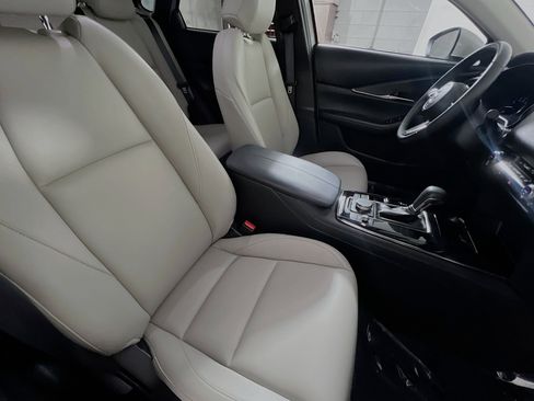 Used 2024 MAZDA CX-30 AWD 2.5 S w/ Preferred Package image 31