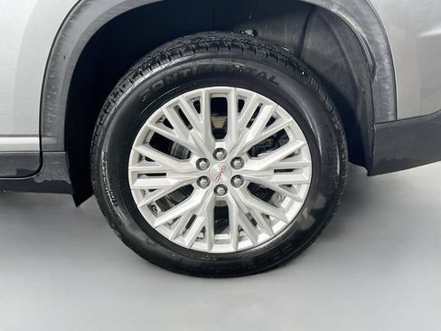 Used 2024 GMC Acadia Elevation w/ Luxury Package FWD image 6