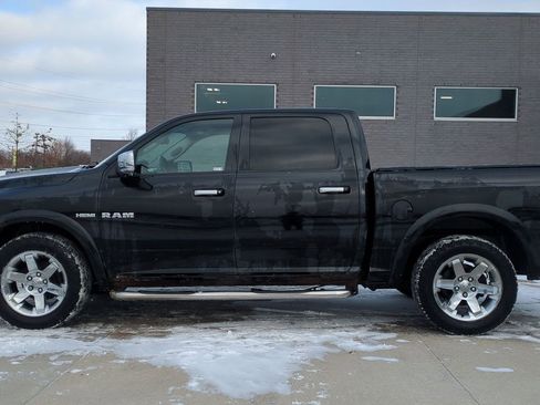 Used 2010 Dodge Ram 1500 Truck Laramie image 2