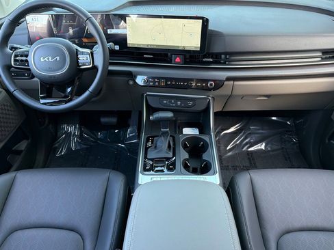 New 2026 Kia Carnival EX image 11