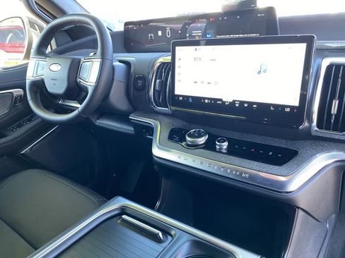 New 2026 Ford Expedition Tremor AWD/4WD image 59