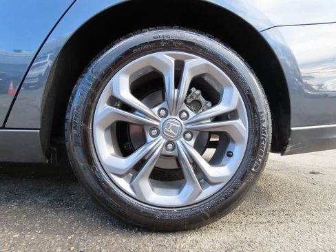 Used 2024 Honda Accord EX image 8