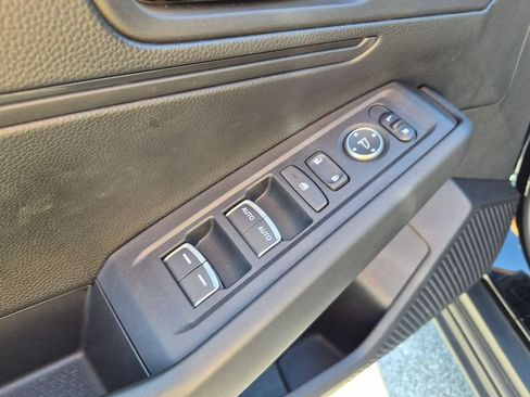 Used 2025 Honda Accord LX image 13