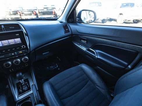 Used 2024 Mitsubishi Outlander Sport SE image 24