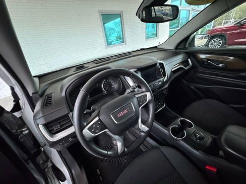 Used 2020 GMC Terrain SLE image 13