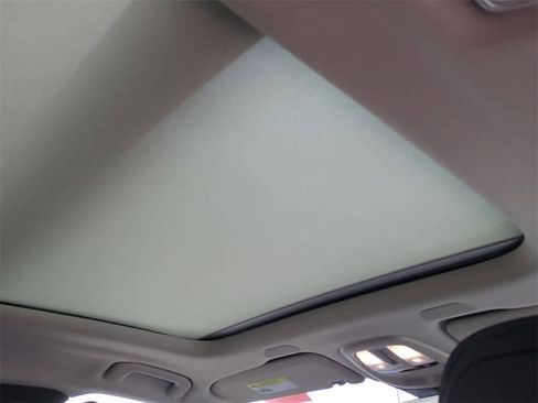 New 2026 Volvo XC60 B5 Plus w/ Protection Package Premier image 21