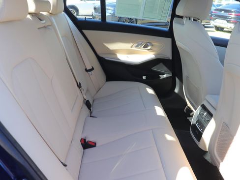 Used 2021 BMW 330i Sedan image 18