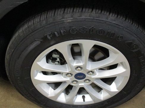 Used 2020 Ford Escape SE AWD/4WD image 7