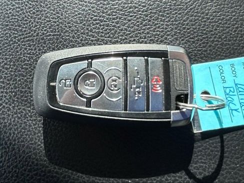 Used 2019 Ford F150 Lariat image 22