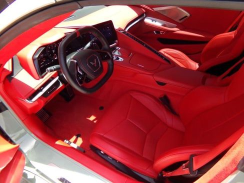 Used 2024 Chevrolet Corvette Stingray Premium Cpe w/ Z51 Performance Package RWD image 24