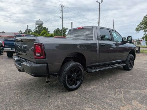 Used 2025 RAM 2500 Big Horn AWD/4WD image 4