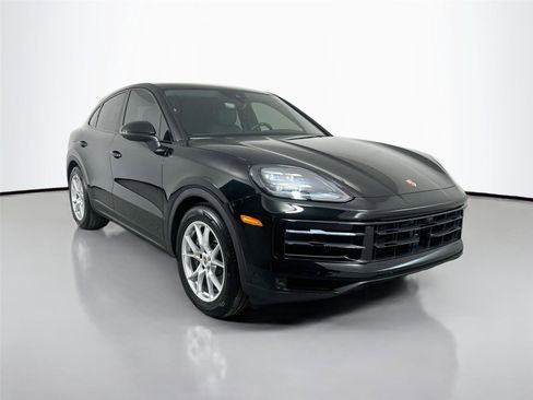 Certified 2026 Porsche Cayenne Coupe AWD/4WD image 9