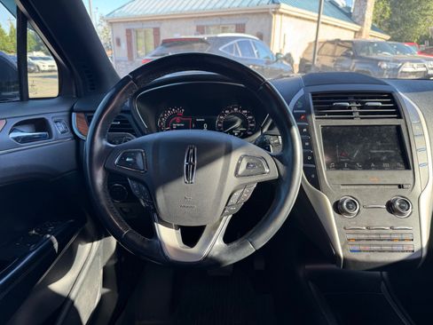 Used 2017 Lincoln MKC Reserve AWD/4WD image 13