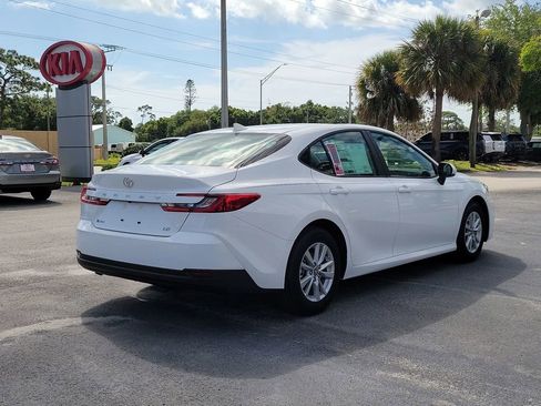 New 2026 Toyota Camry LE w/ Convenience Package image 4